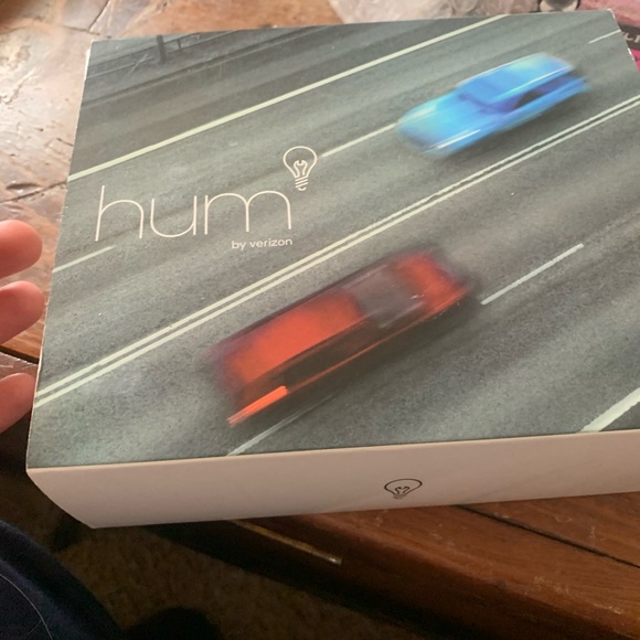 Verizon Hum - Picture 2 of 4